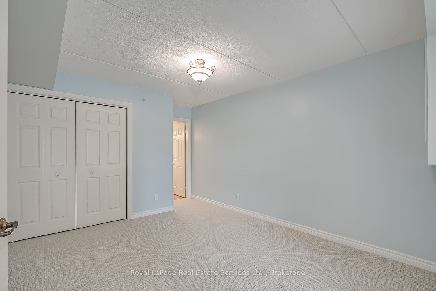 1460 Bishops Gate 111