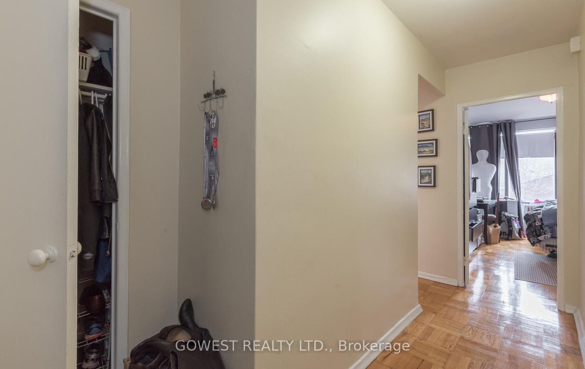 205 Keele Street 206