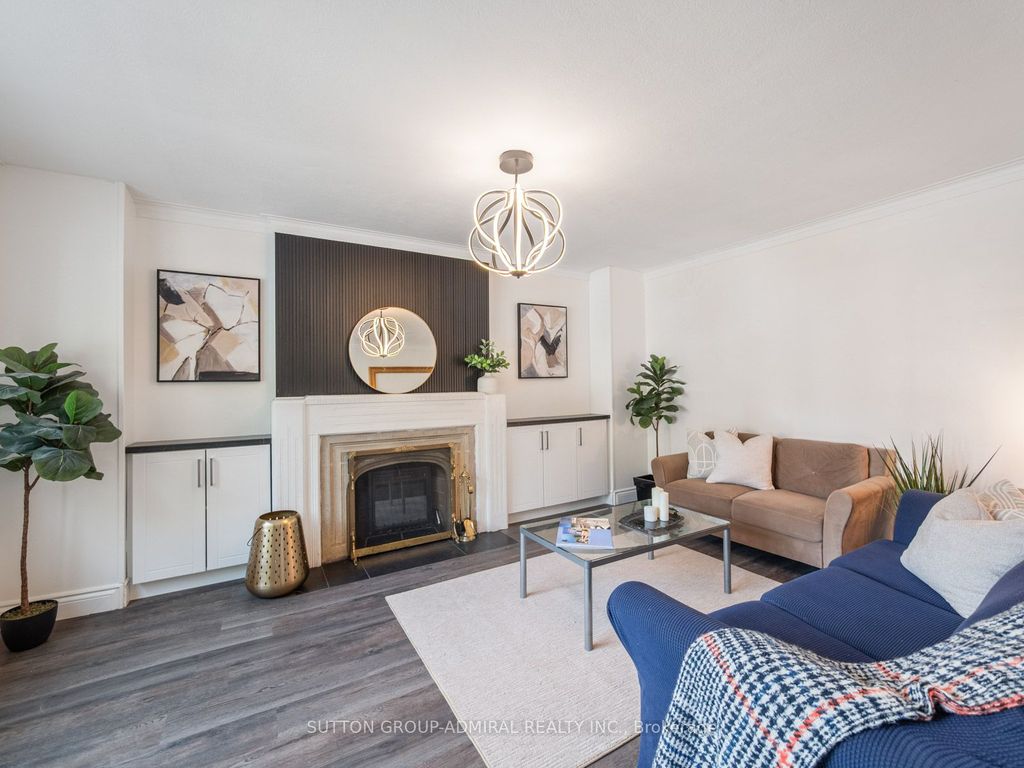Photo of 759 Eglinton Avenue E, Toronto, ON M4G 2K8 (MLS # C12440979)