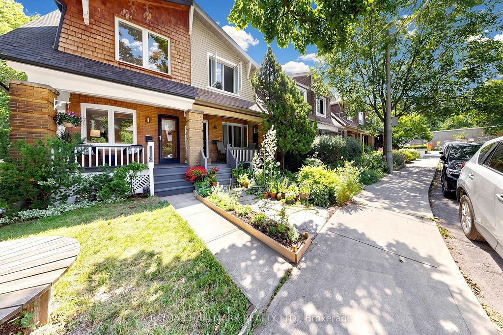 Photo of 17 Ingham Avenue, Toronto, ON M4K 2W4 (MLS # E13560076)