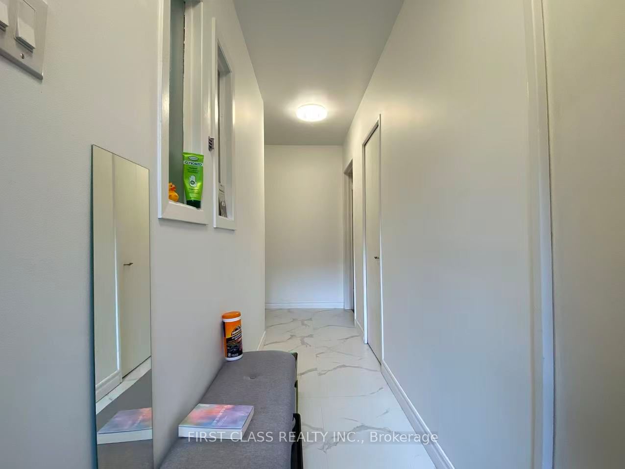 65 Drakefield Road Main& Basement