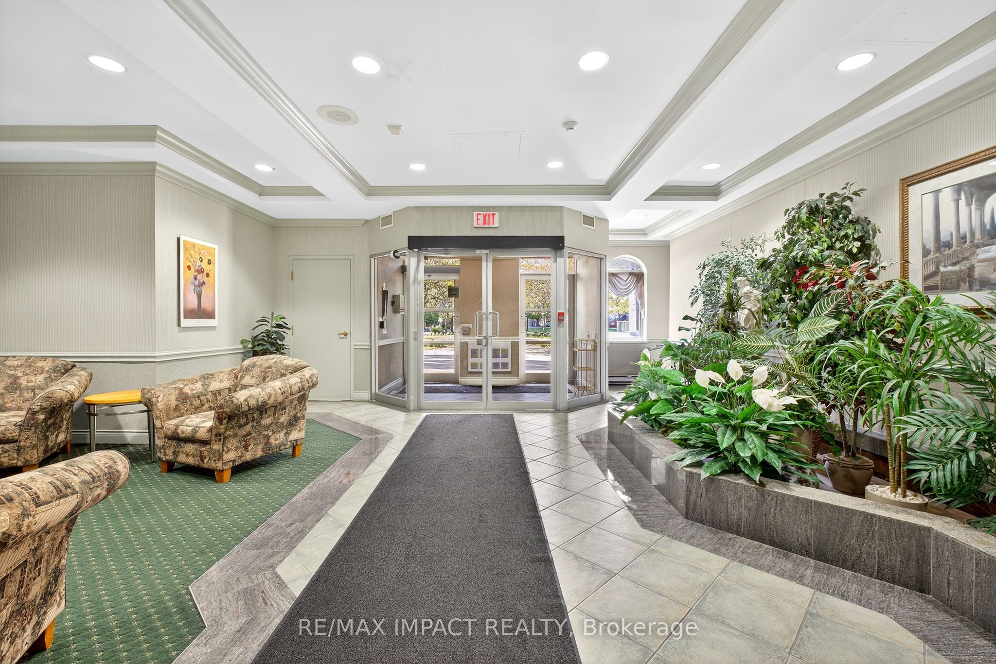 10 Dayspring Circle 204