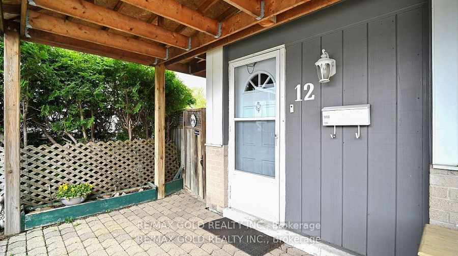 12 Homer Square