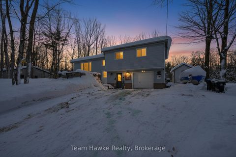 Photo of 50 Laurier Boulevard, Tiny, ON L9M 0J2 (MLS # S12673826)