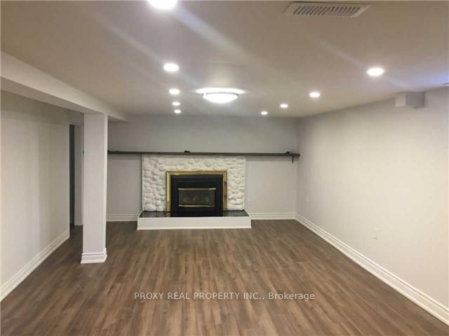 208 Axminster (Basement) Drive