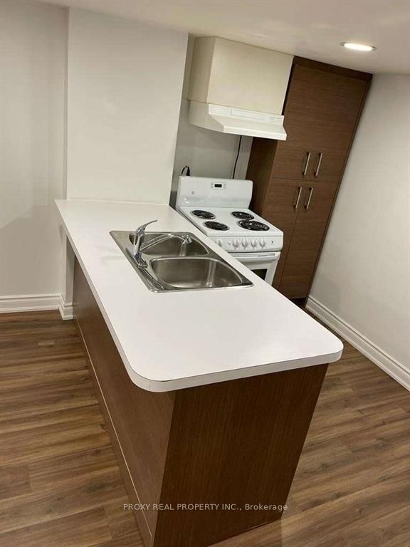 208 Axminster (Basement) Drive