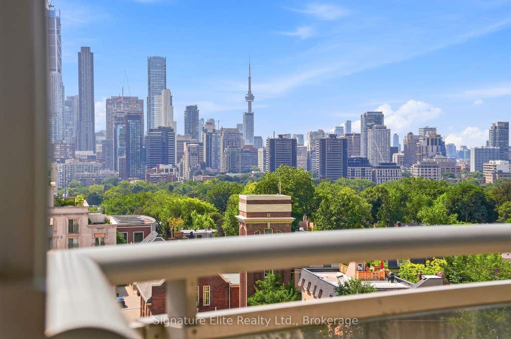 Photo of 1430 Yonge Street #902, Toronto, ON M4T 1Y6 (MLS # C13687178)