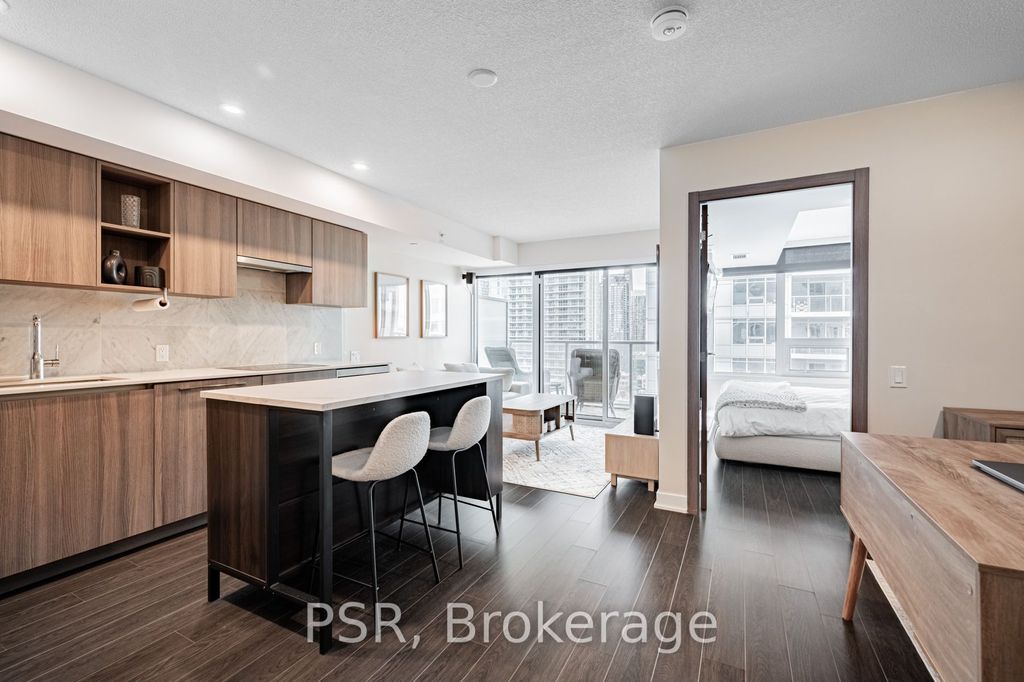 Photo of 19 Bathurst Street #2310, Toronto, ON M5V 0N2 (MLS # C12373319)