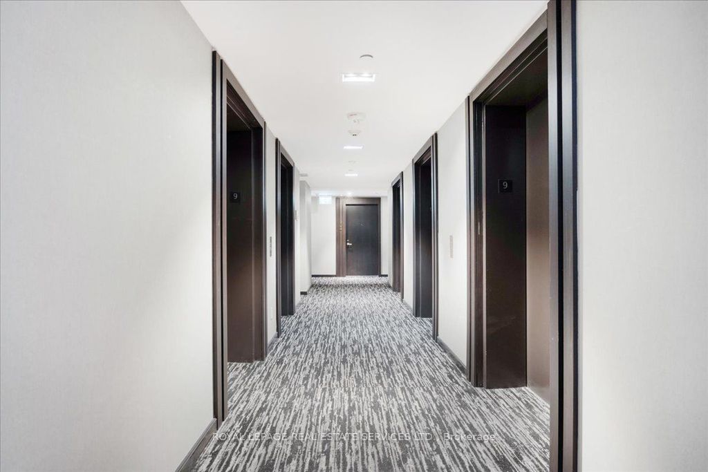 Photo of 501 Yonge Street #911, Toronto, ON M4Y 0G8 (MLS # C12352563)
