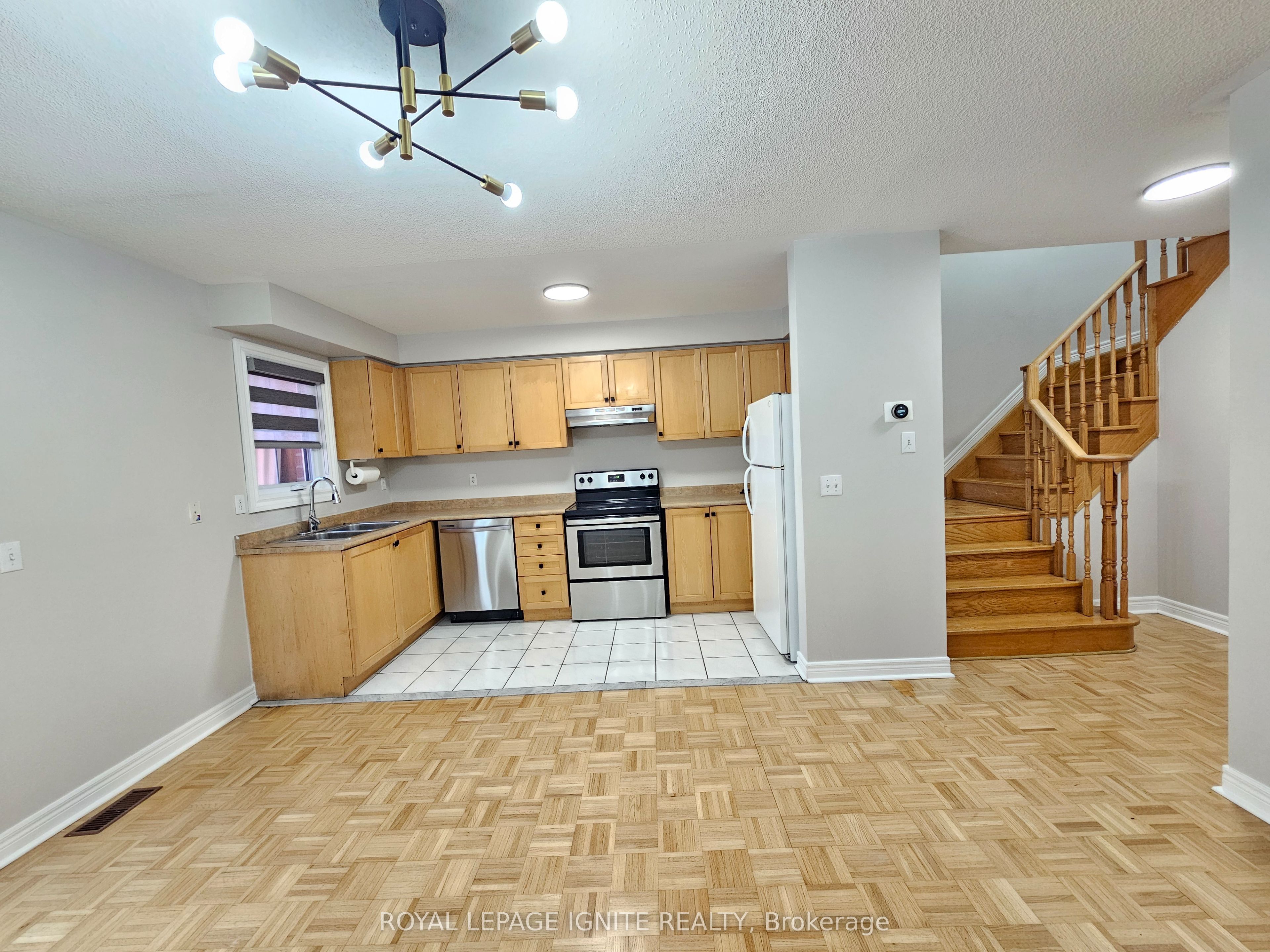 83 Checkerberry Crescent