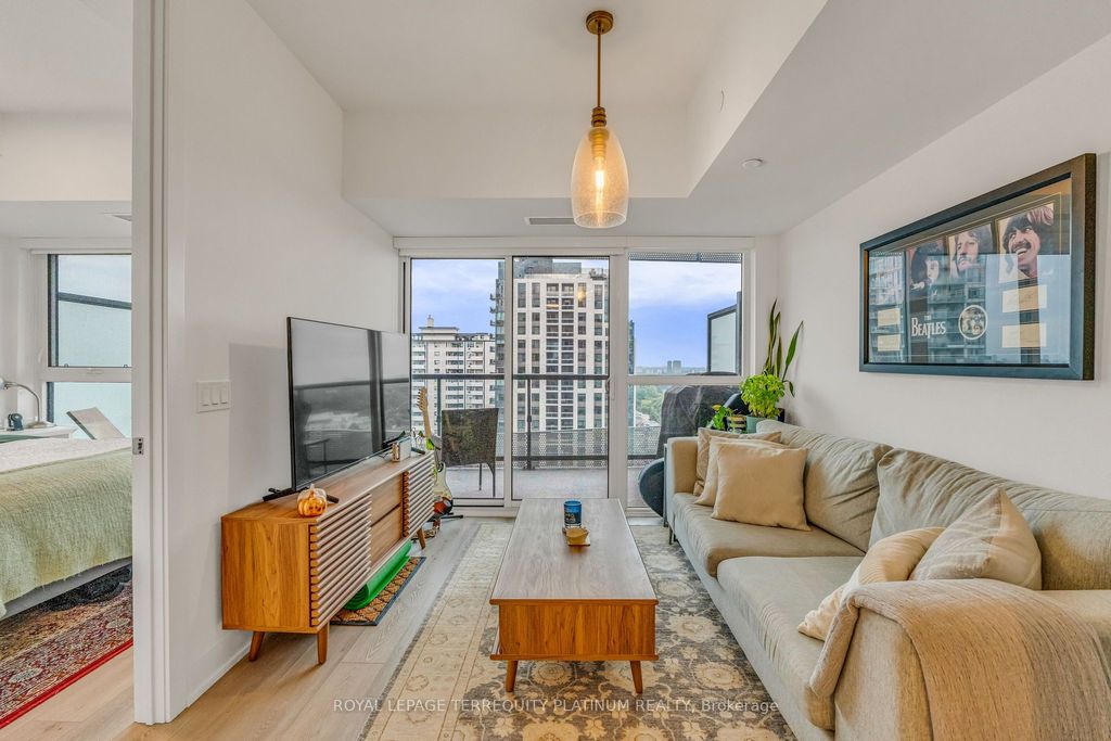 Photo of 11 Lillian Street #1410, Toronto, ON M4S 2H7 (MLS # C12464083)