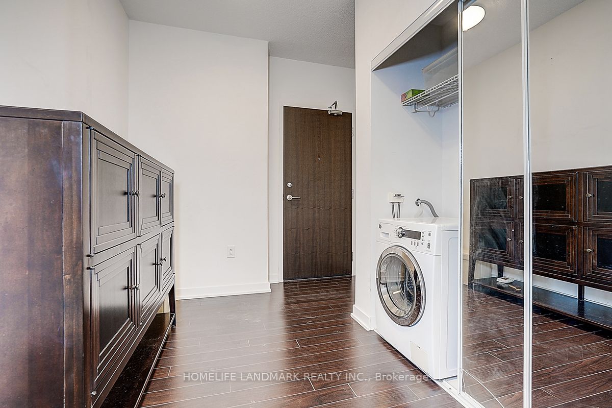38 Dan Leckie Way 1912