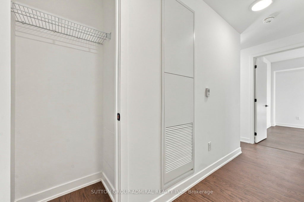 Photo of 89 Montclair Avenue #1625, Toronto, ON M5P 0B1 (MLS # C13882714)