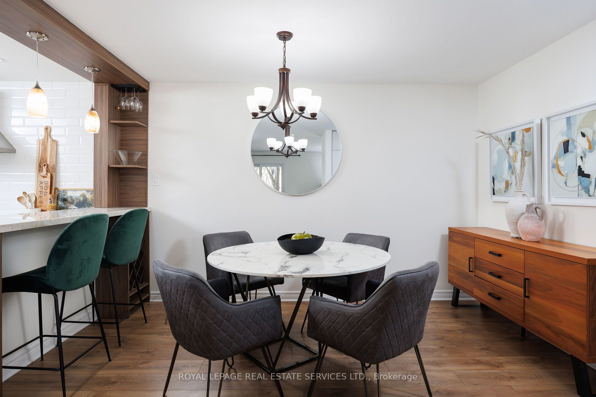1504 Pilgrims Way 1021