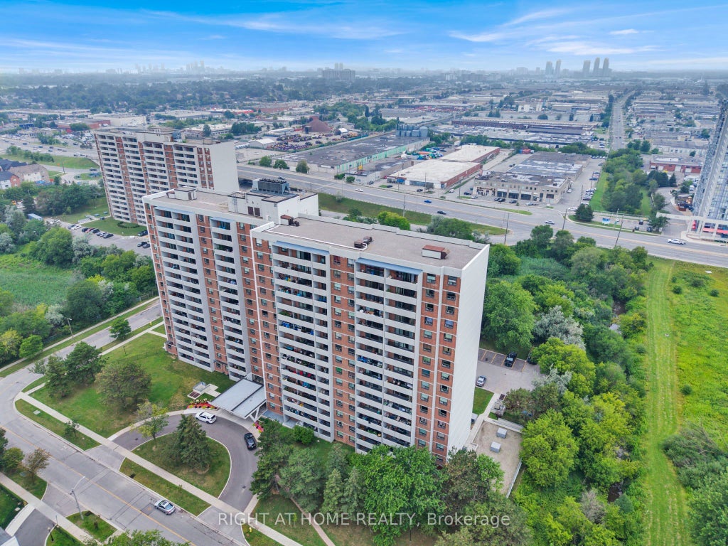 Photo of 100 Prudential Drive #1608, Toronto, ON M1P 4V4 (MLS # E13655984)