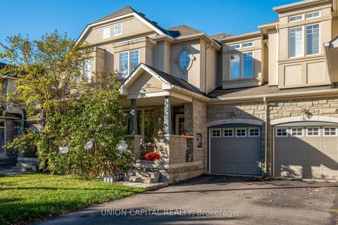 8 Stookes Crescent Richmond Hill ON L4E 0J3