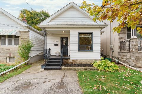 203 Virginia Avenue Toronto ON M4C 2T6
