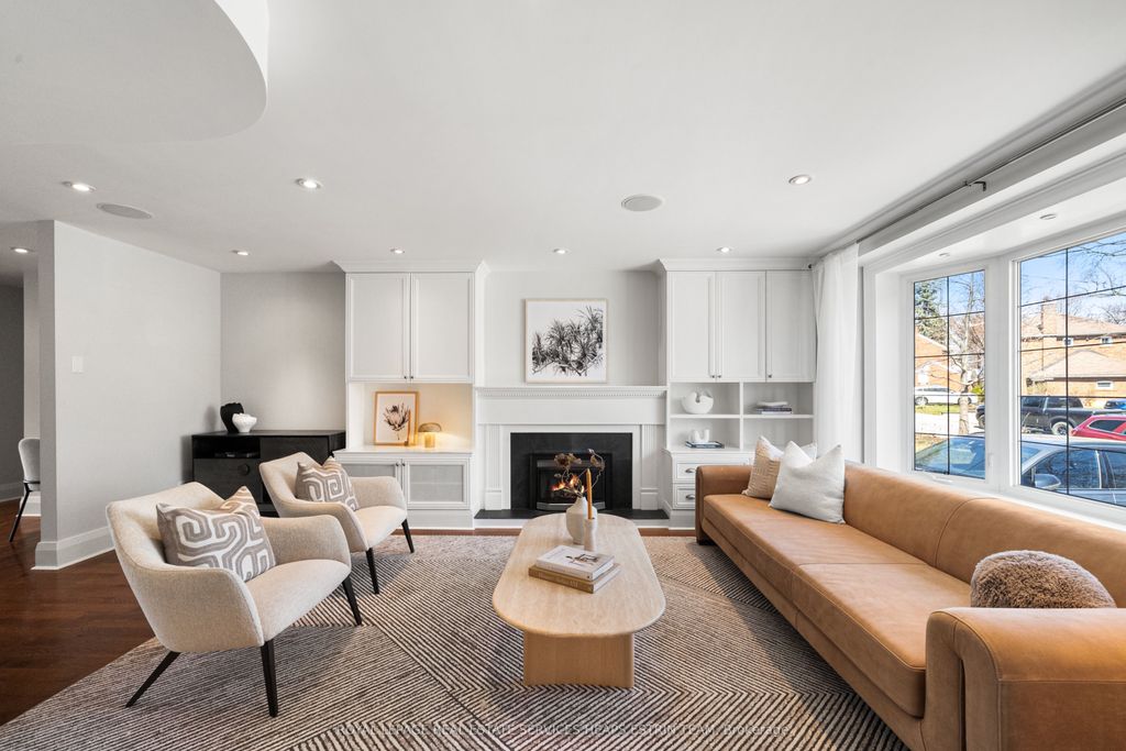 Photo of 208 Hanna Road, Toronto, ON M4G 3P1 (MLS # C12979464)