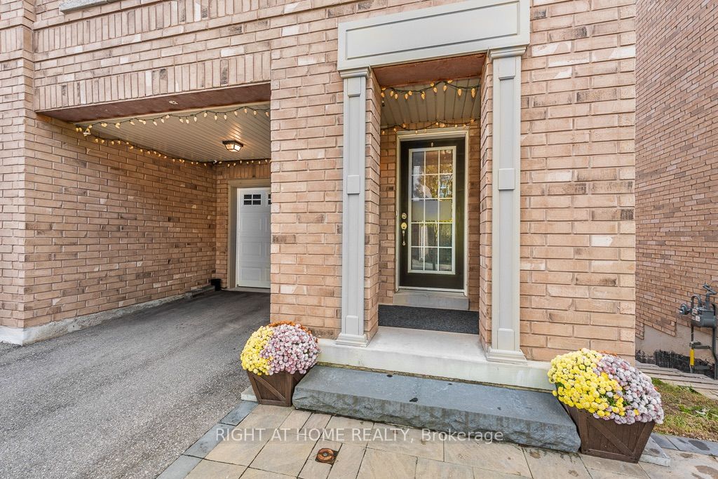 2280 Baronwood Drive S 95