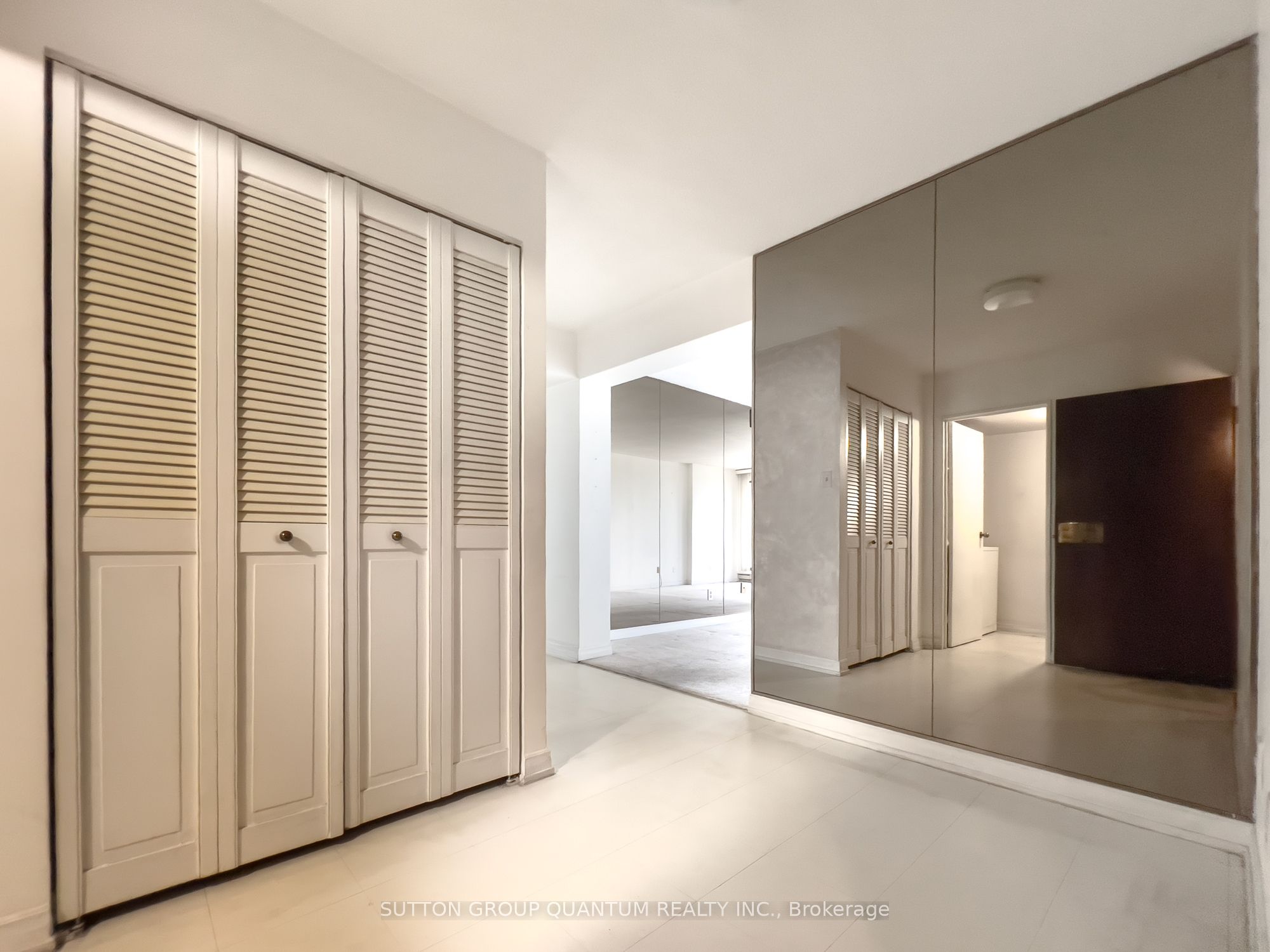 55 Harbour Square 1617