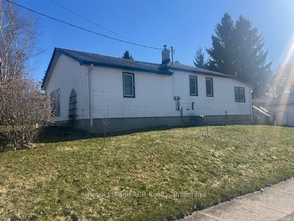 Photo of 34 George Street N, West Grey, ON N0G 1S0 (MLS # X12994130)