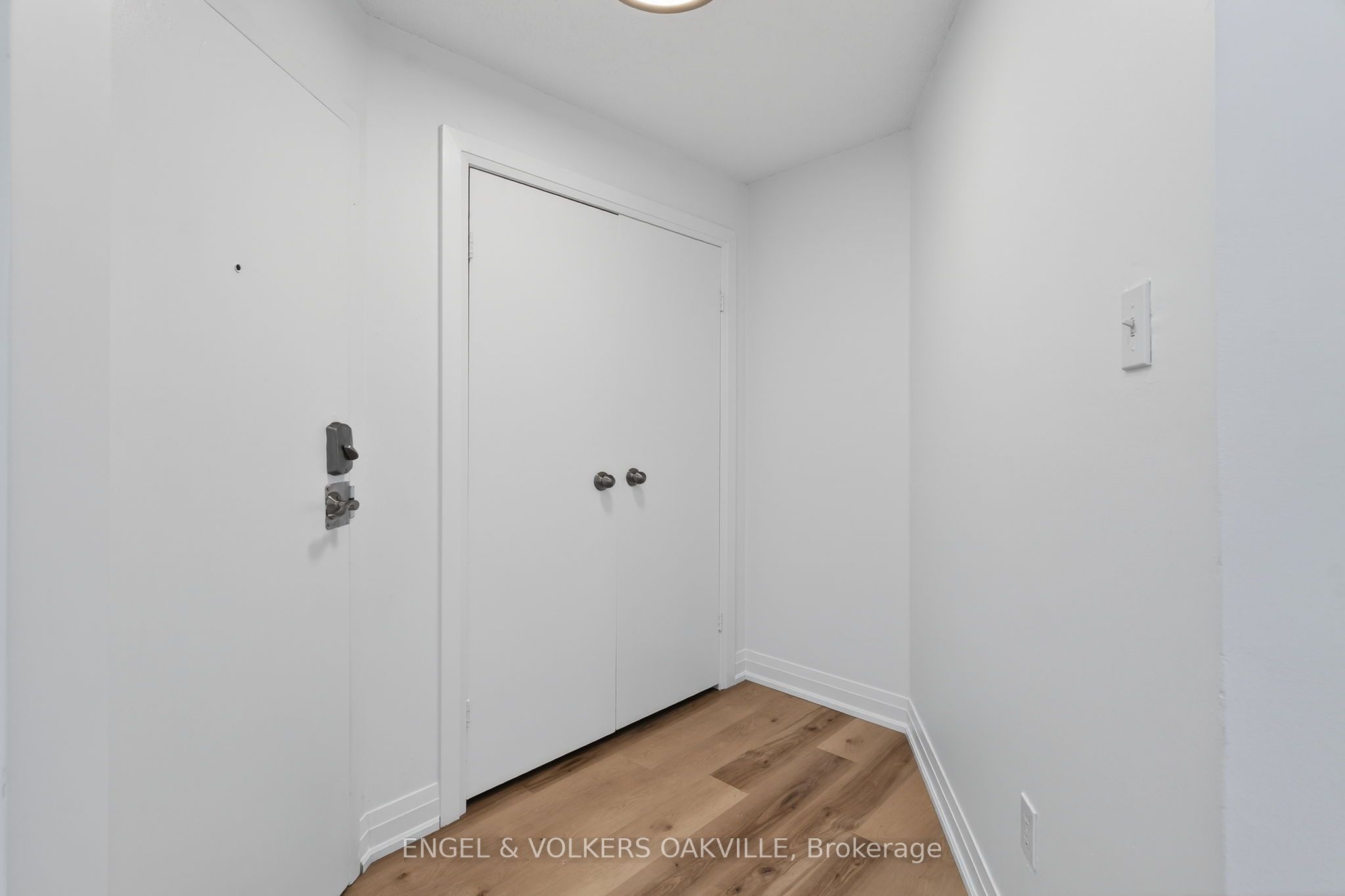 103 Thomas Street 104