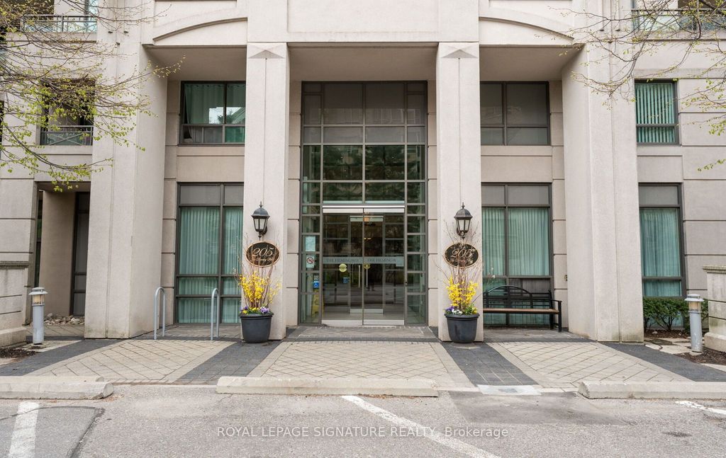 Photo of 205 The Donway N/A W #406, Toronto, ON M3H 3S5 (MLS # C13116024)