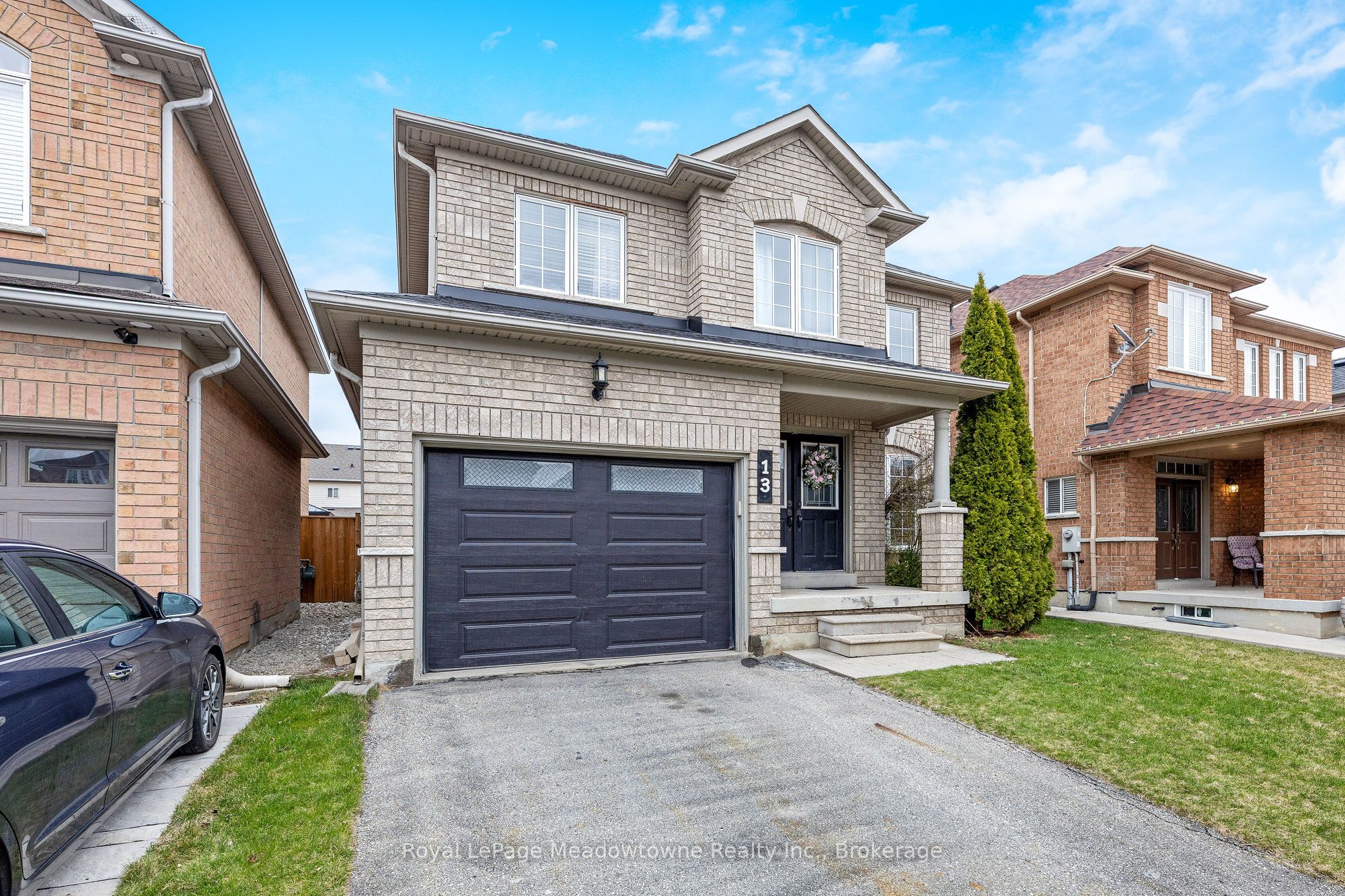 13 Robarts Drive