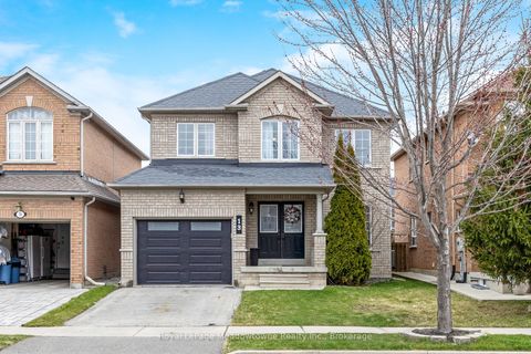 13 Robarts Drive Milton ON L9T 5P8