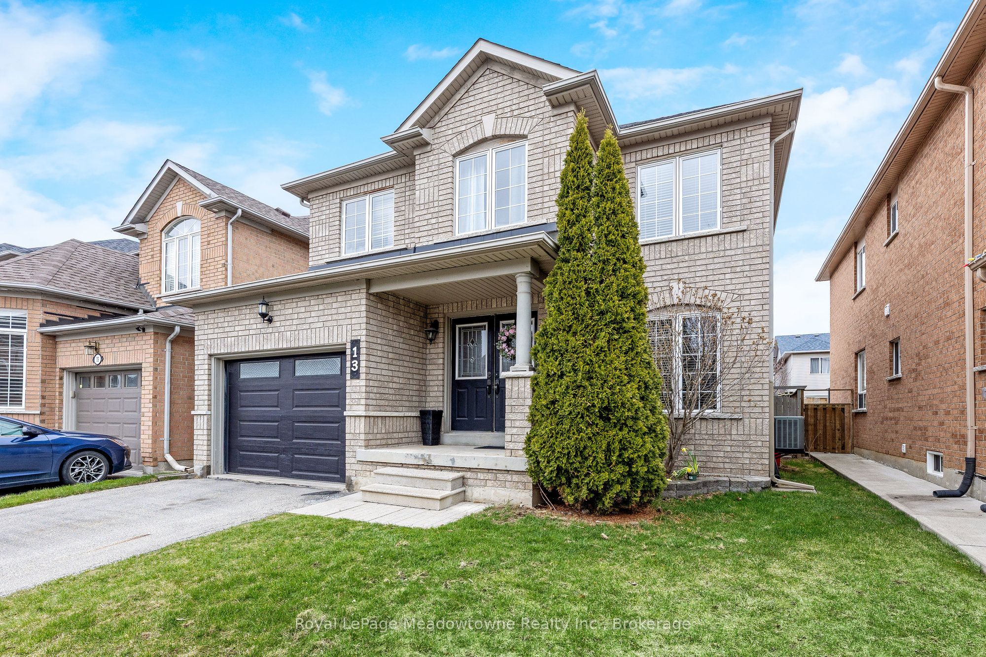 13 Robarts Drive