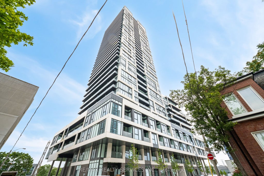 Photo of 5 Defries Street #2208, Toronto, ON M5A 0W7 (MLS # C13821568)