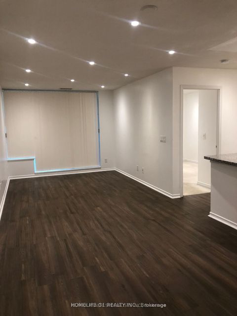 4889 Kimbermount Avenue 111 Mississauga ON L5M 7R9