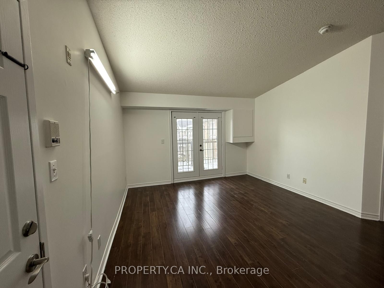 1460 Bishops Gate 406