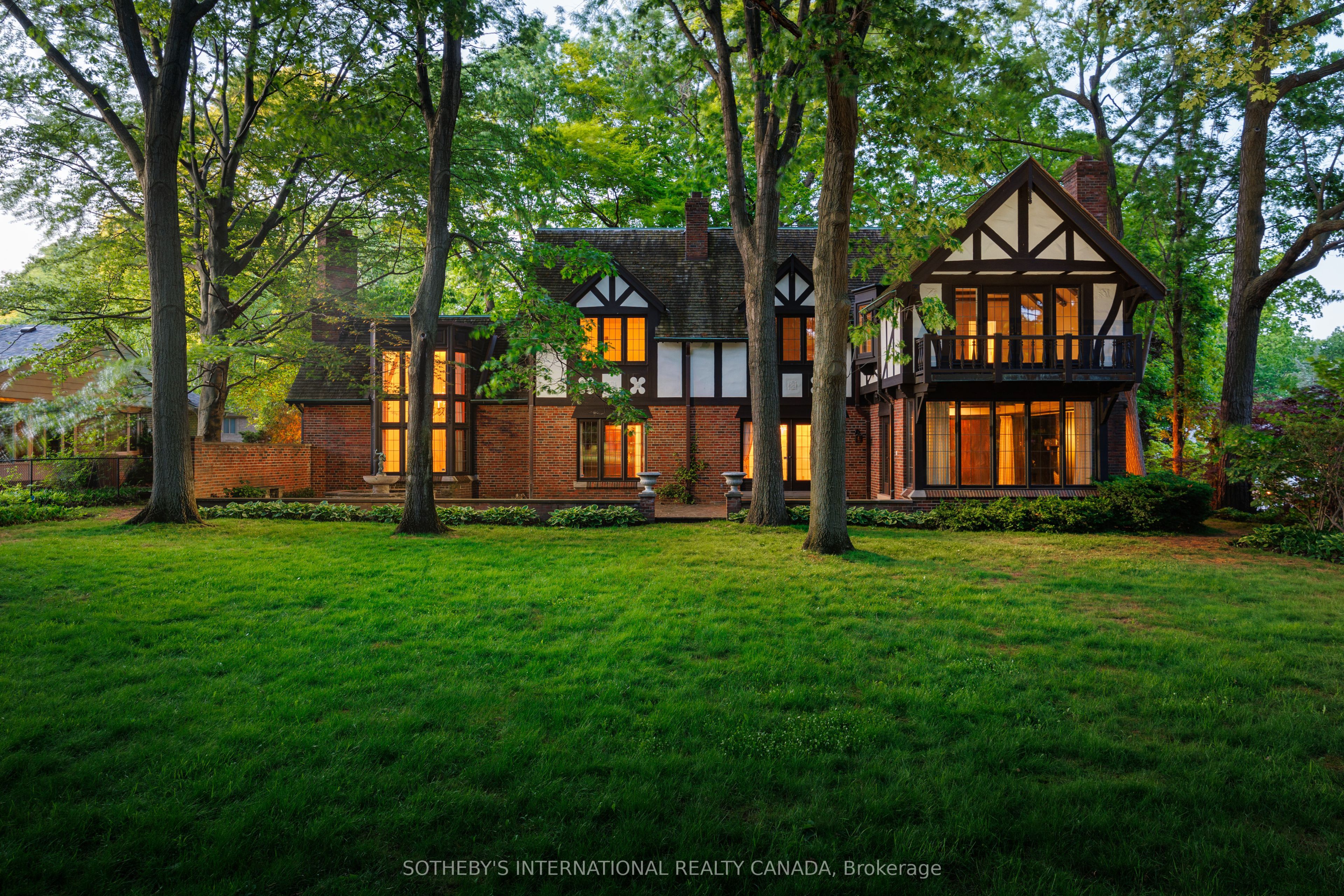 38 Edenbrook Hill