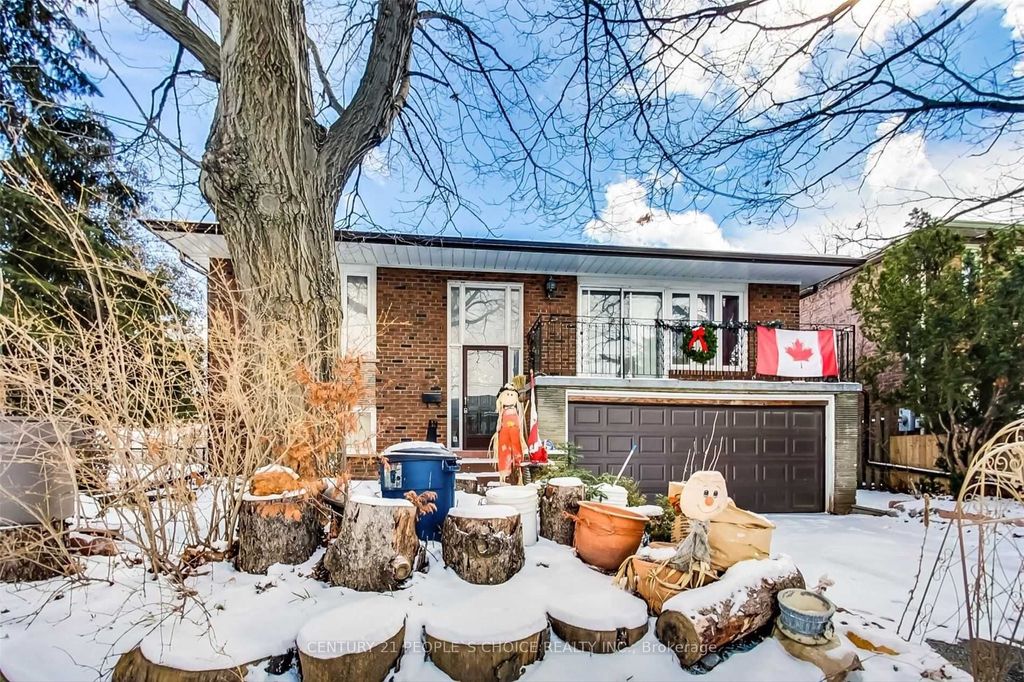 Photo of 7 Riverside Drive, Toronto, ON M9L 1J1 (MLS # W12654466)