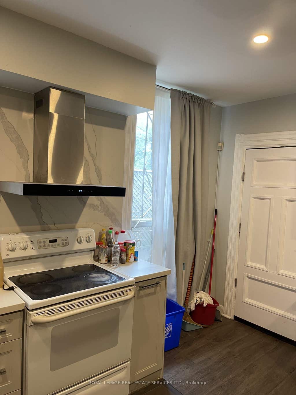 Photo of 753 Gerrard Street E #2, Toronto, ON M4M 1Y5 (MLS # E13668142)