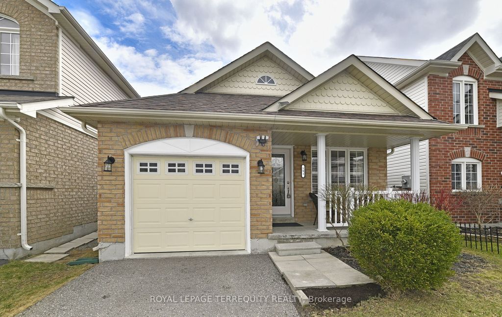 Photo of 591 Luple Avenue, Oshawa, ON L1K 0K7 (MLS # E13114612)