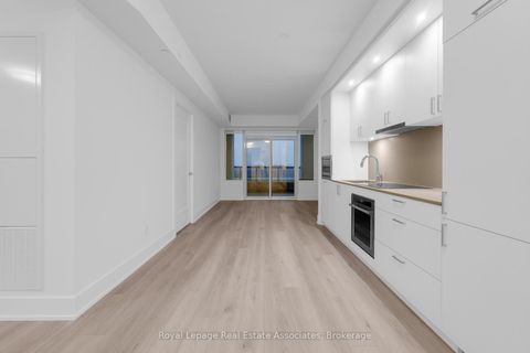 259 The Kingsway N/A Toronto ON M9A 0G2