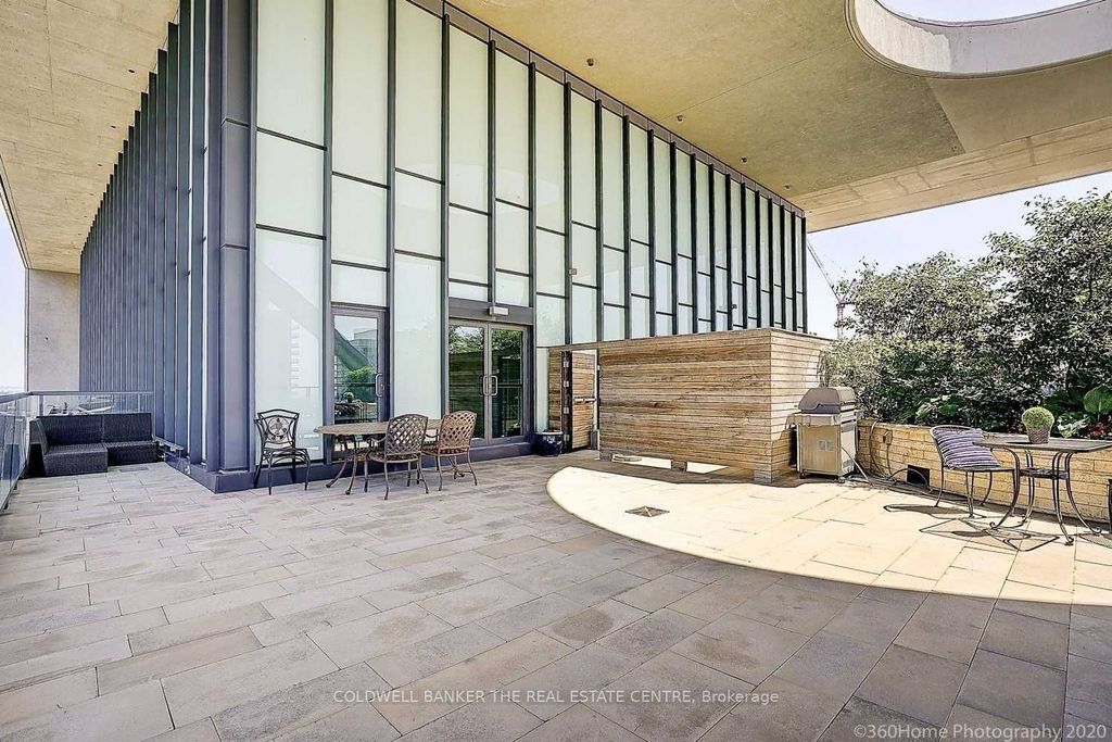 Photo of 70 Roehampton Avenue #419, Toronto, ON M4P 1R2 (MLS # C12813864)