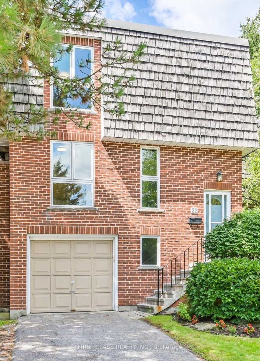 Photo of 32 Scenic Mill Way, Toronto, ON M2L 1S5 (MLS # C12394418)