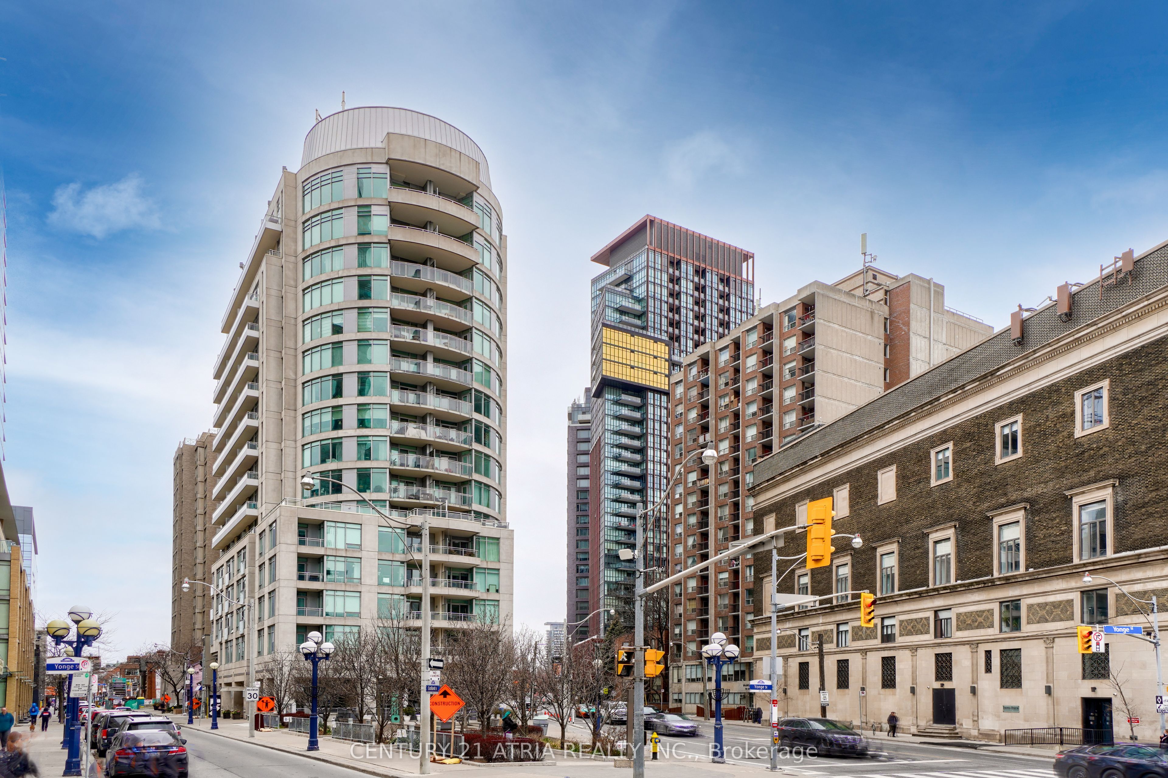 8 Scollard Street 1209