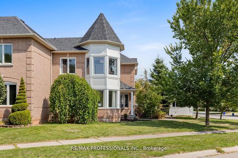 1241 Brillinger Street Oakville ON L6M 3T2