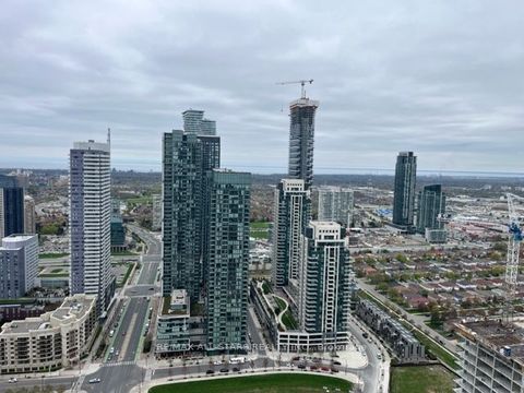 430 Square One Drive W 4004 Mississauga ON L5B 0L6