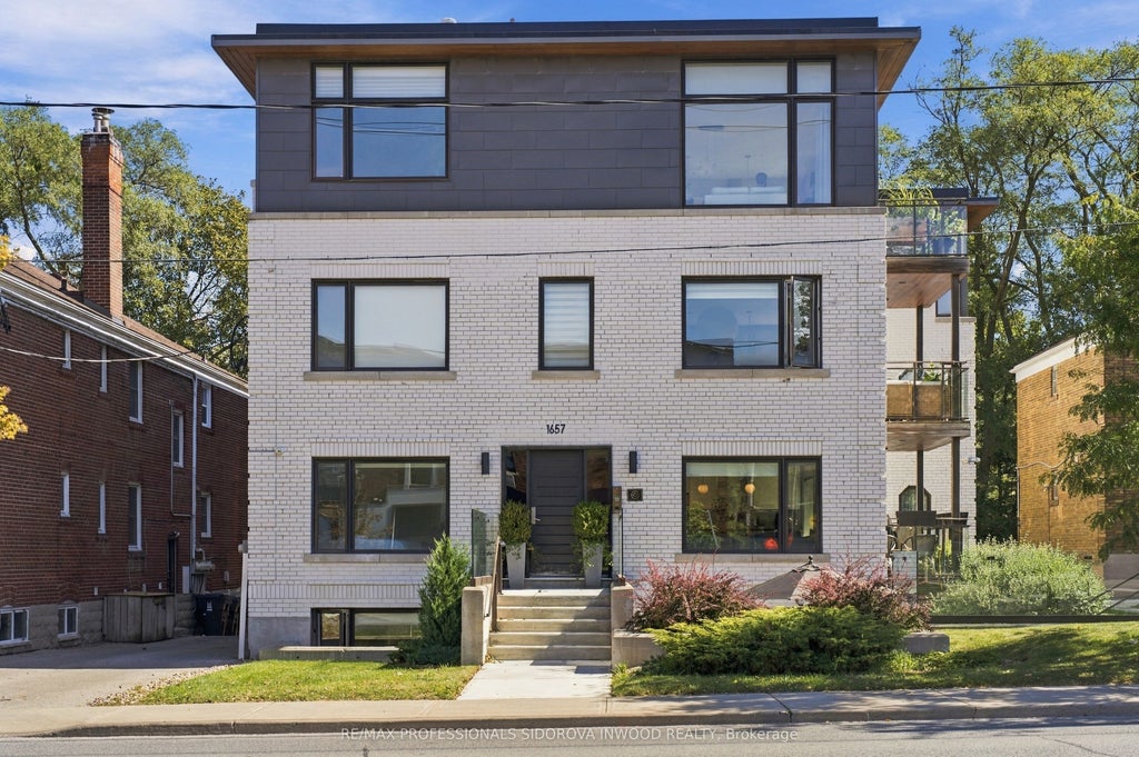 Photo of 1657 Bathurst Street #2A, Toronto, ON M5P 3J8 (MLS # C13819384)