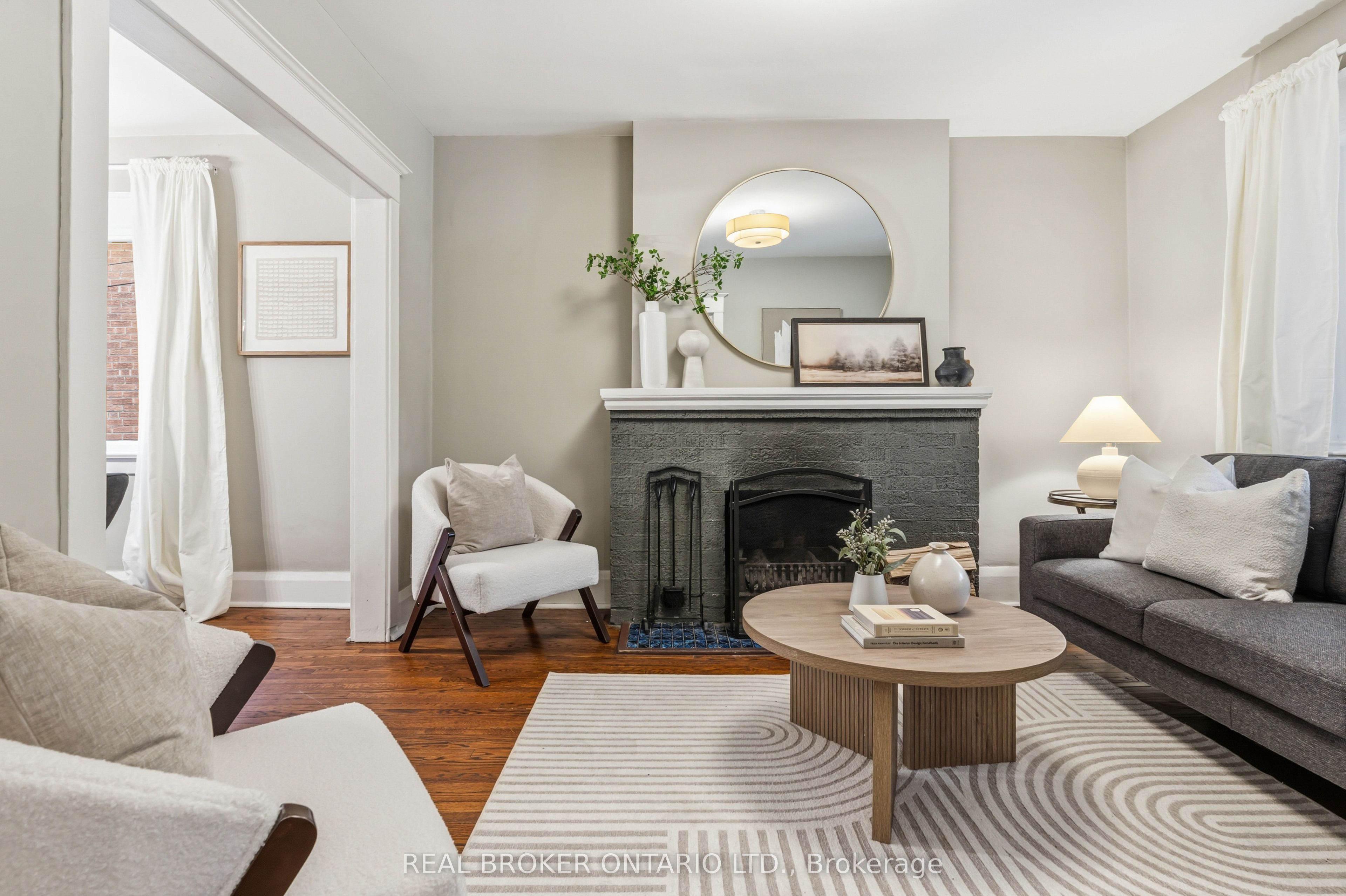 136 Blantyre Avenue
