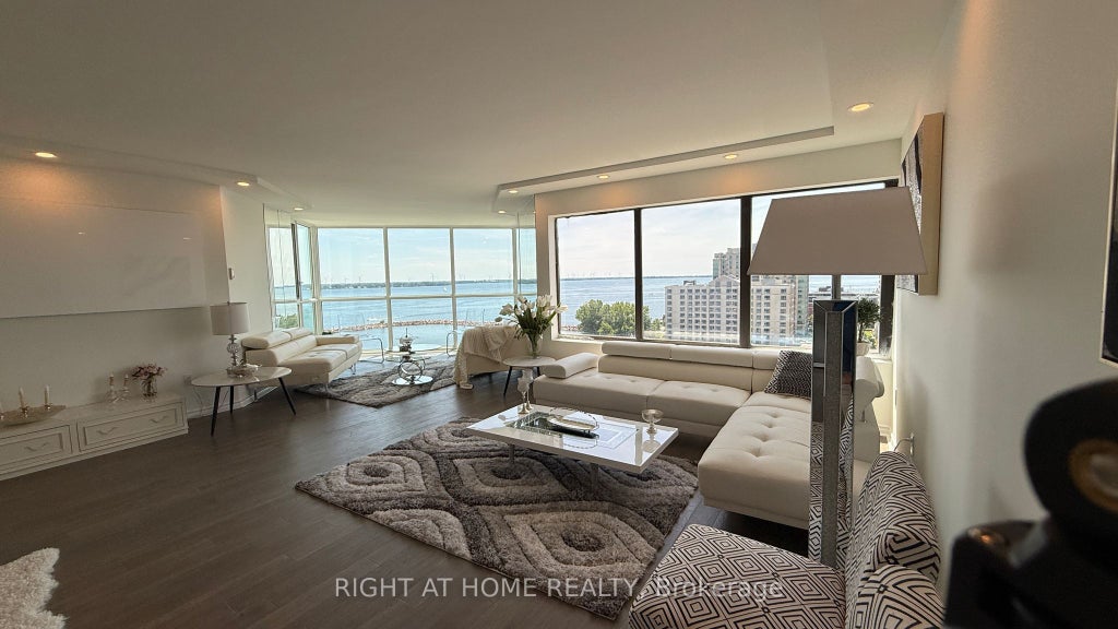 Photo of 185 ONTARIO Street #1301, Kingston, ON K7L 2Y7 (MLS # X13054654)