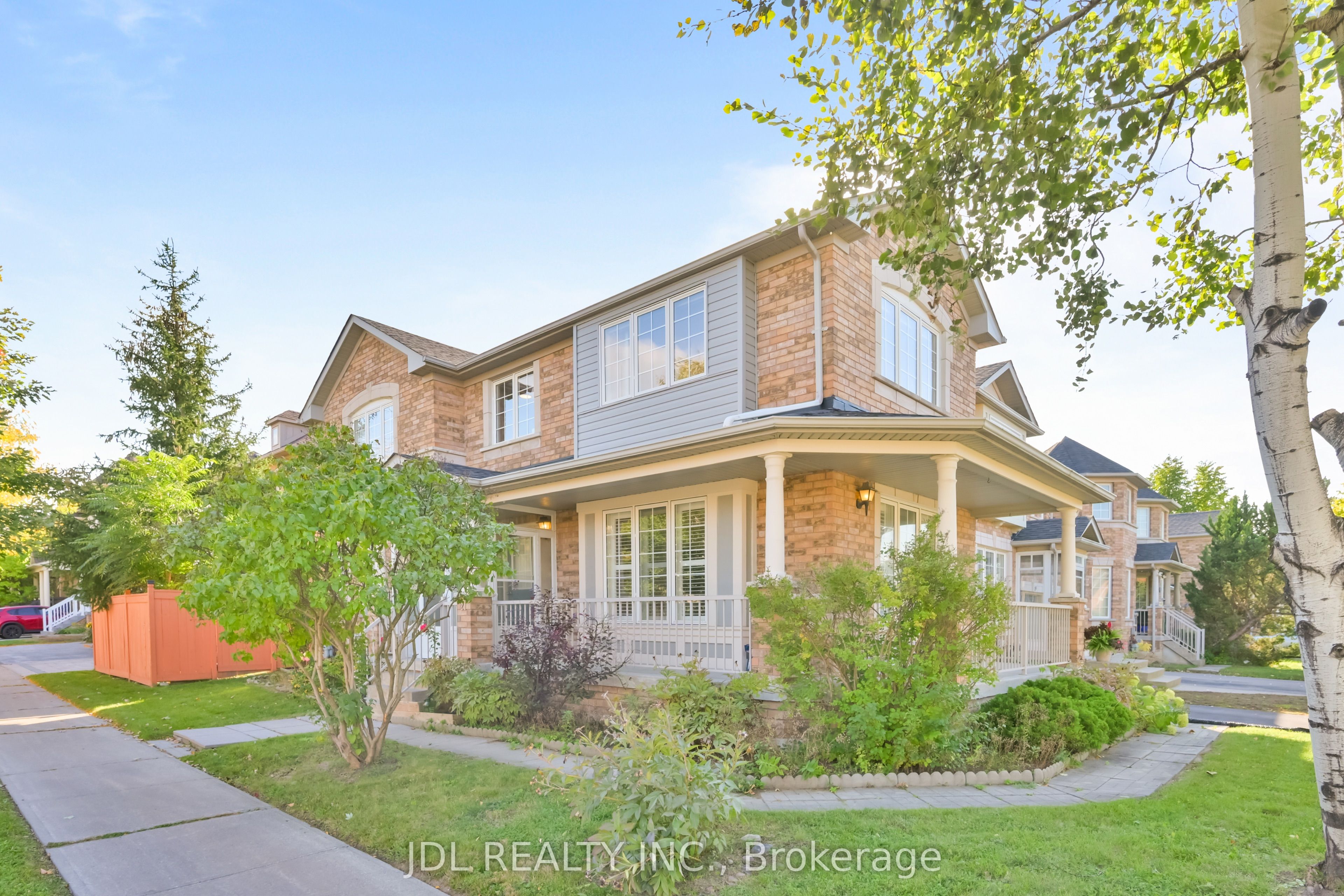 21 Iron Horse Avenue