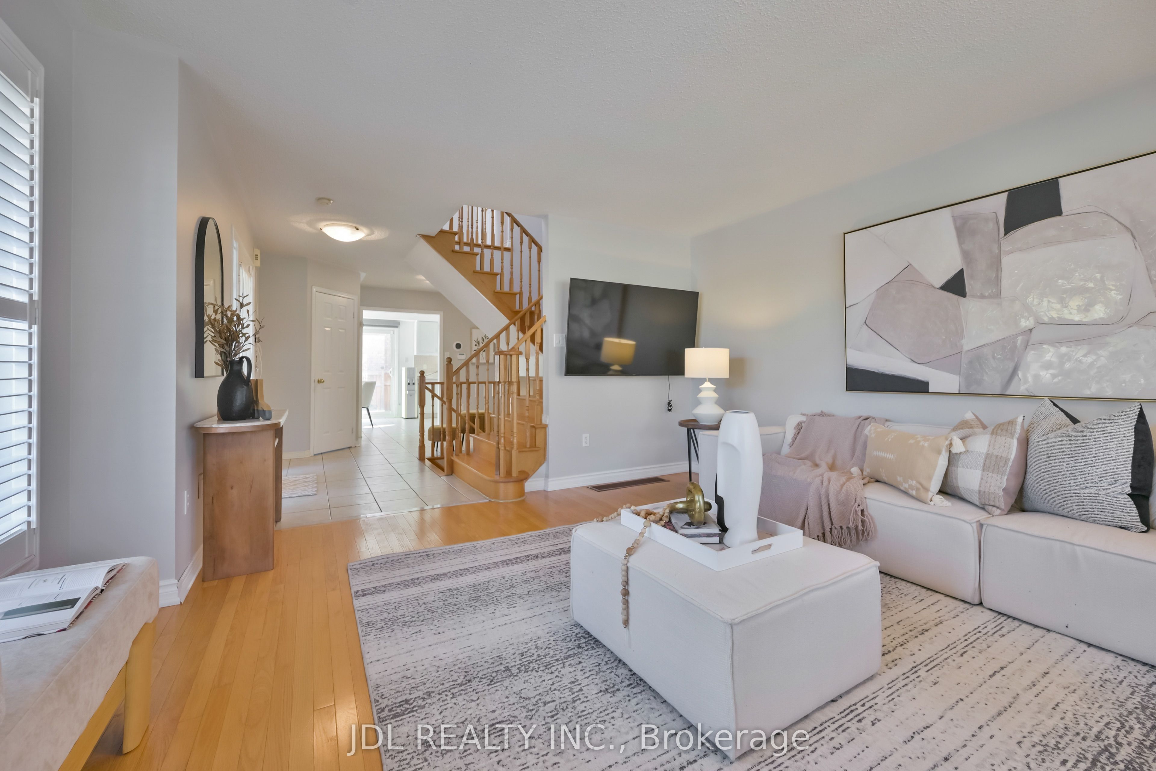 21 Iron Horse Avenue