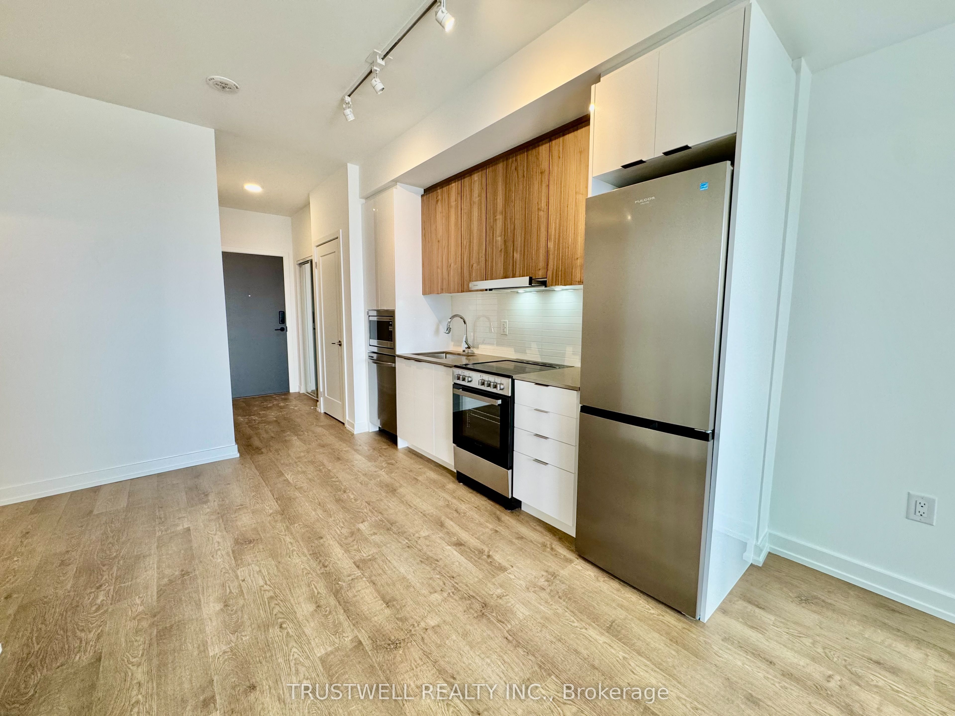 9763 Markham Road 2012