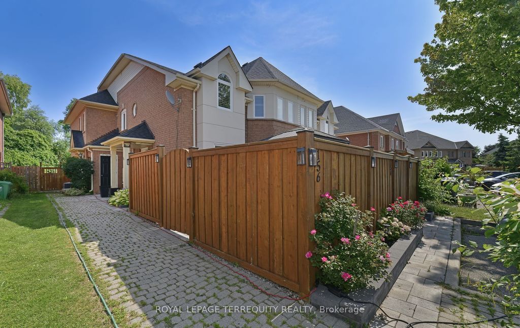 Photo of 154 Pressed Brick Drive, Brampton, ON L6V 4K6 (MLS # W12751290)